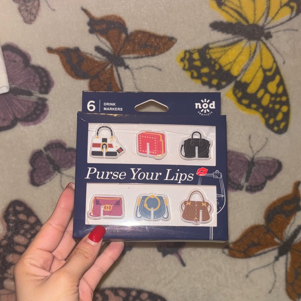 💋NEW Nod Purse Your Lips Drink Markers Set